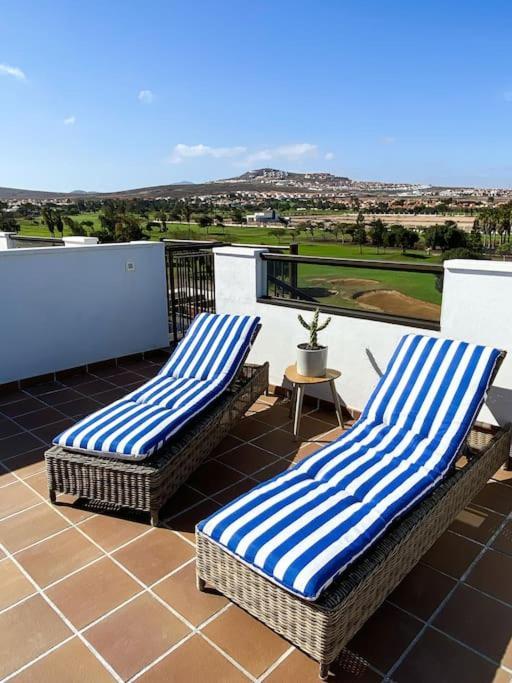 Sunny Luxury Apartment With Two Great Sunny - Level Terraces, Two Swimming Pools, In A New Complex Pueblo Majorero, Close To Fuerteventura Golf Club, Next To The Beach , Atlantico Shopping Mall And Casino In Caleta De Fuste Bagian luar foto