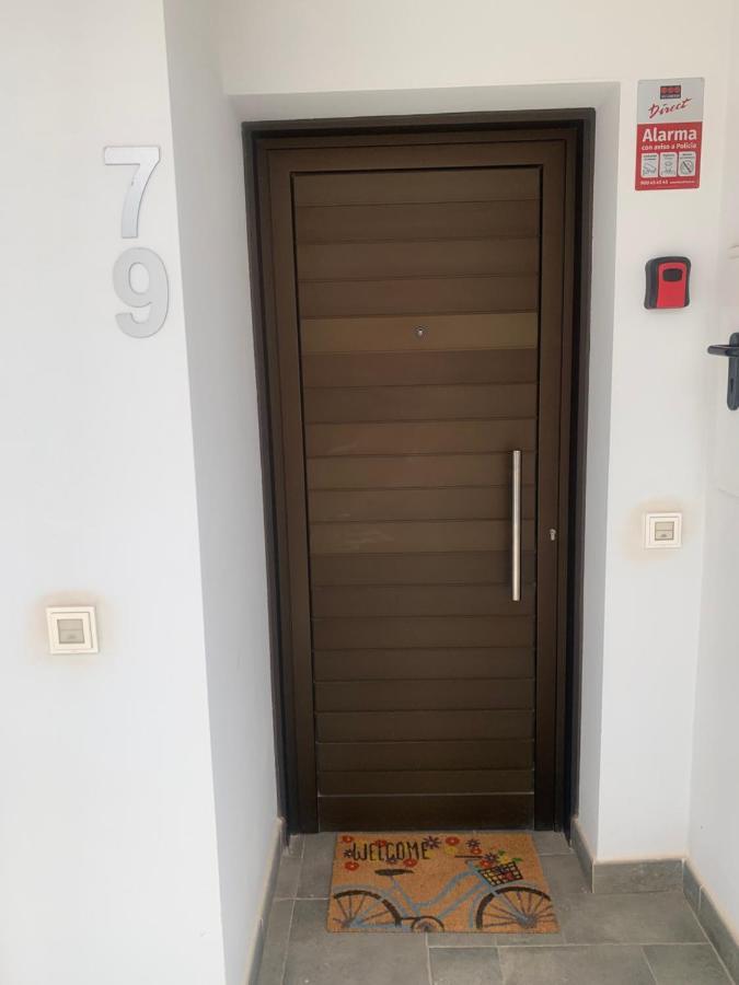 Sunny Luxury Apartment With Two Great Sunny - Level Terraces, Two Swimming Pools, In A New Complex Pueblo Majorero, Close To Fuerteventura Golf Club, Next To The Beach , Atlantico Shopping Mall And Casino In Caleta De Fuste Bagian luar foto