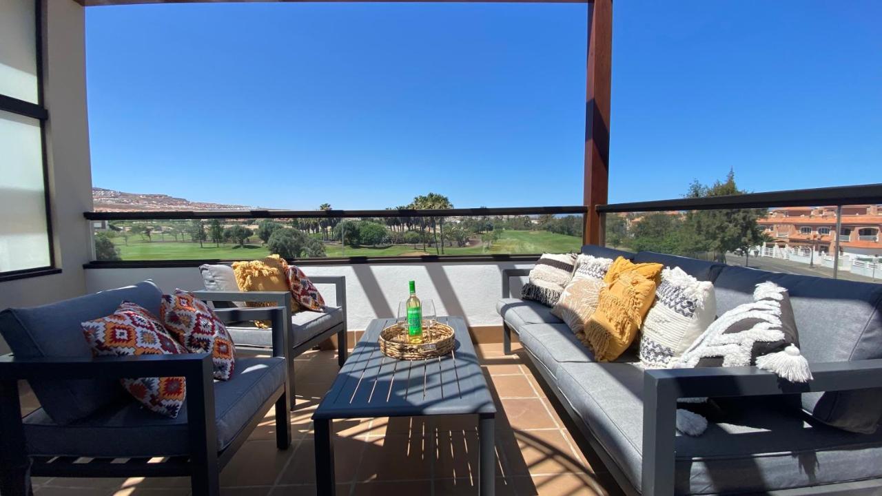 Sunny Luxury Apartment With Two Great Sunny - Level Terraces, Two Swimming Pools, In A New Complex Pueblo Majorero, Close To Fuerteventura Golf Club, Next To The Beach , Atlantico Shopping Mall And Casino In Caleta De Fuste Bagian luar foto